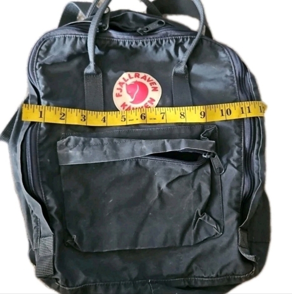 Fjallraven Kånken Gray Outdoor Lightweight Classic Durable Fashion Backpack